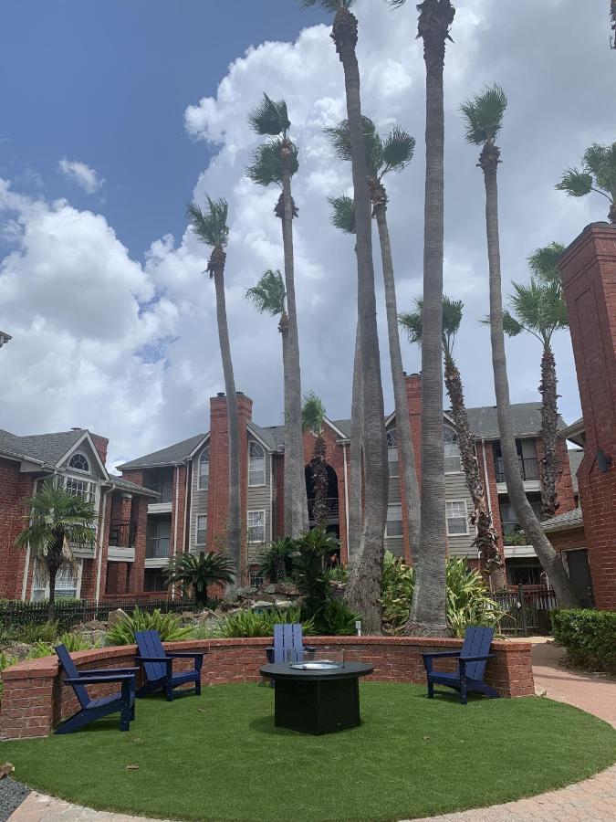 Spacious 2Br&2Ba Med Center Apt, Free Parking&Shuttle Houston Buitenkant foto